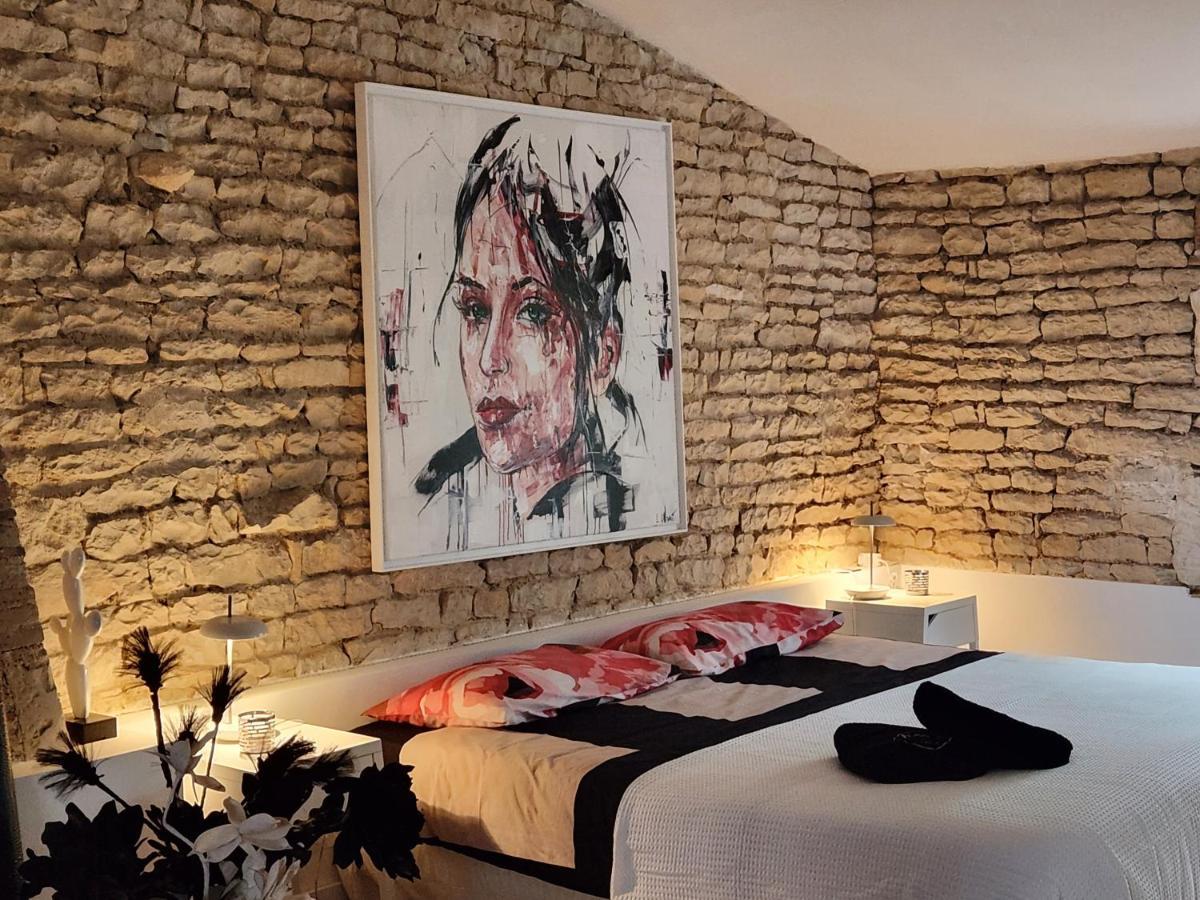 Maison Laurenza La Grande Suite 1760 Saint-Jean-de-Liversay Kültér fotó
