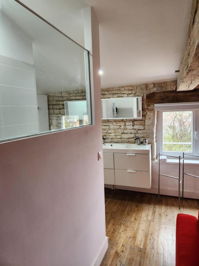 Maison Laurenza La Grande Suite 1760 Saint-Jean-de-Liversay Kültér fotó